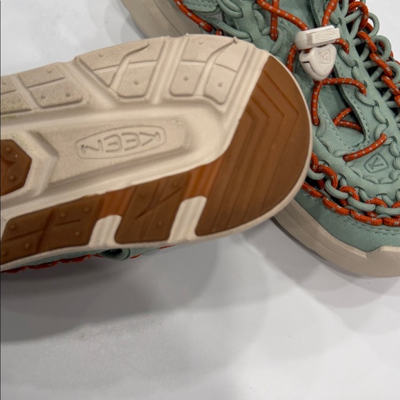 Keen uneek hiking platform Casual Sneakers sandal 6.5 - Picture 9 of 9